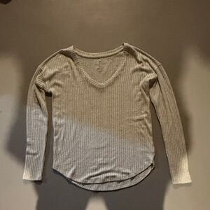 Soft sexy V-Neck Long Sleeve Top